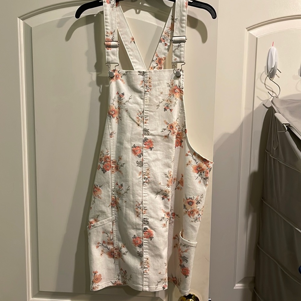 White floral mini overall dress